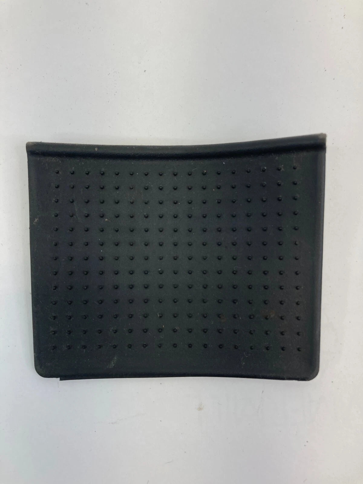 2001-2005 PONTIAC AZTEK 2002 RENDEZVOUS INSTRUMENT PANEL LINER MAT 10409324 OEM