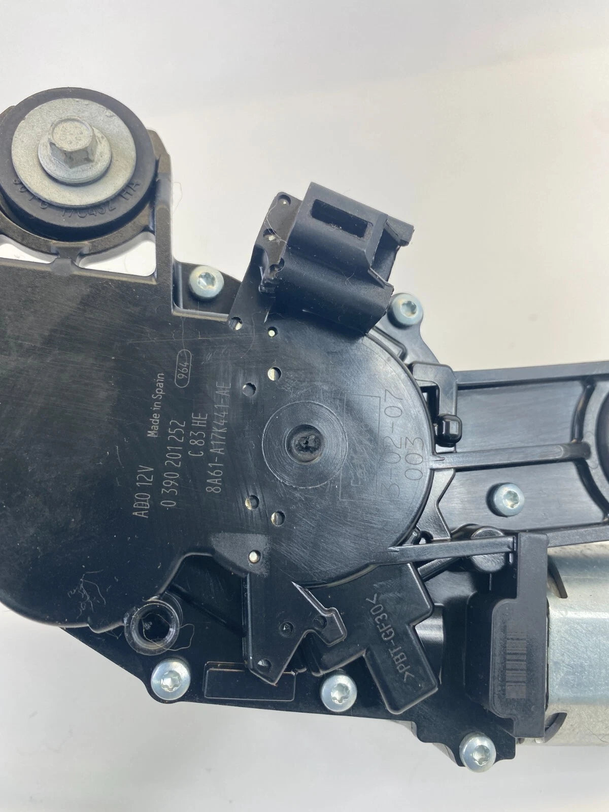2011-2019 FORD FIESTA REAR WINDSHIELD WIPER MOTOR ASSEMBLY 8A61-A17K441-AE OEM