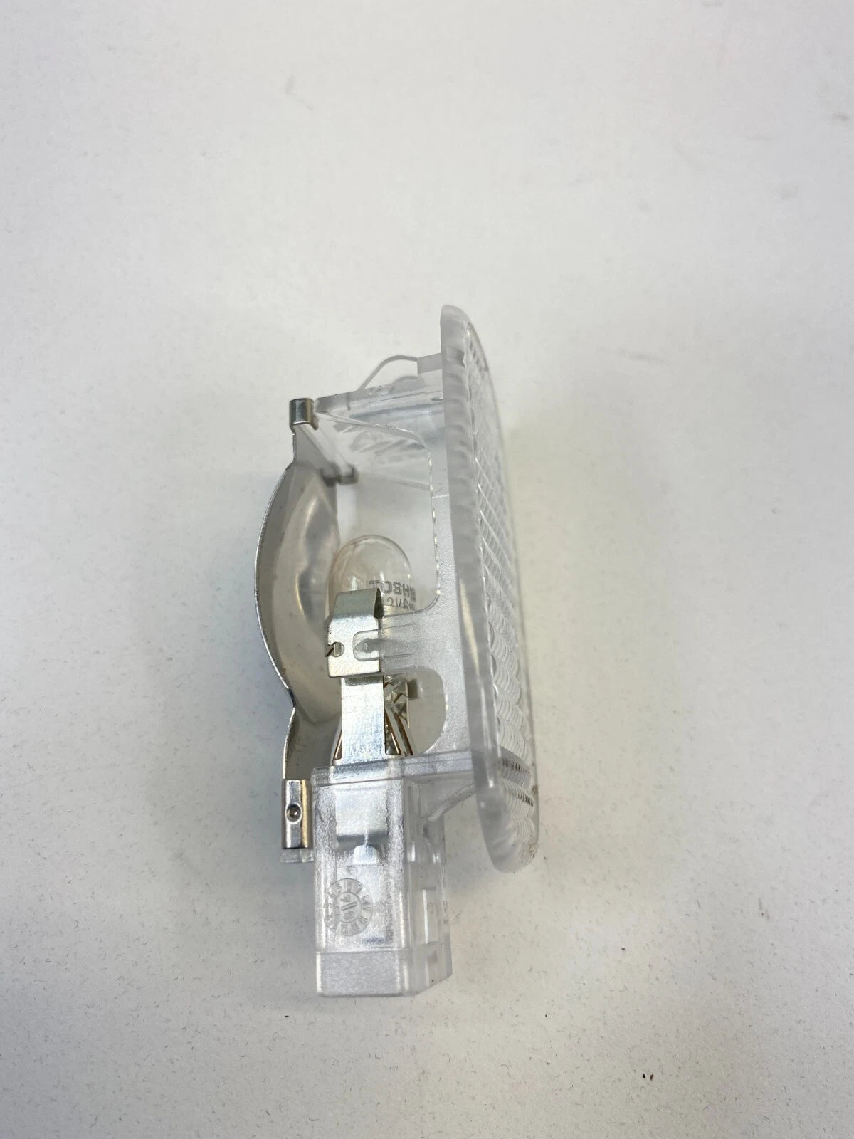 2003-2009 MERCEDES-BENZ E320 SEDAN INNER INTERIOR COURTESY LAMP LIGHT ASSEMBLY
