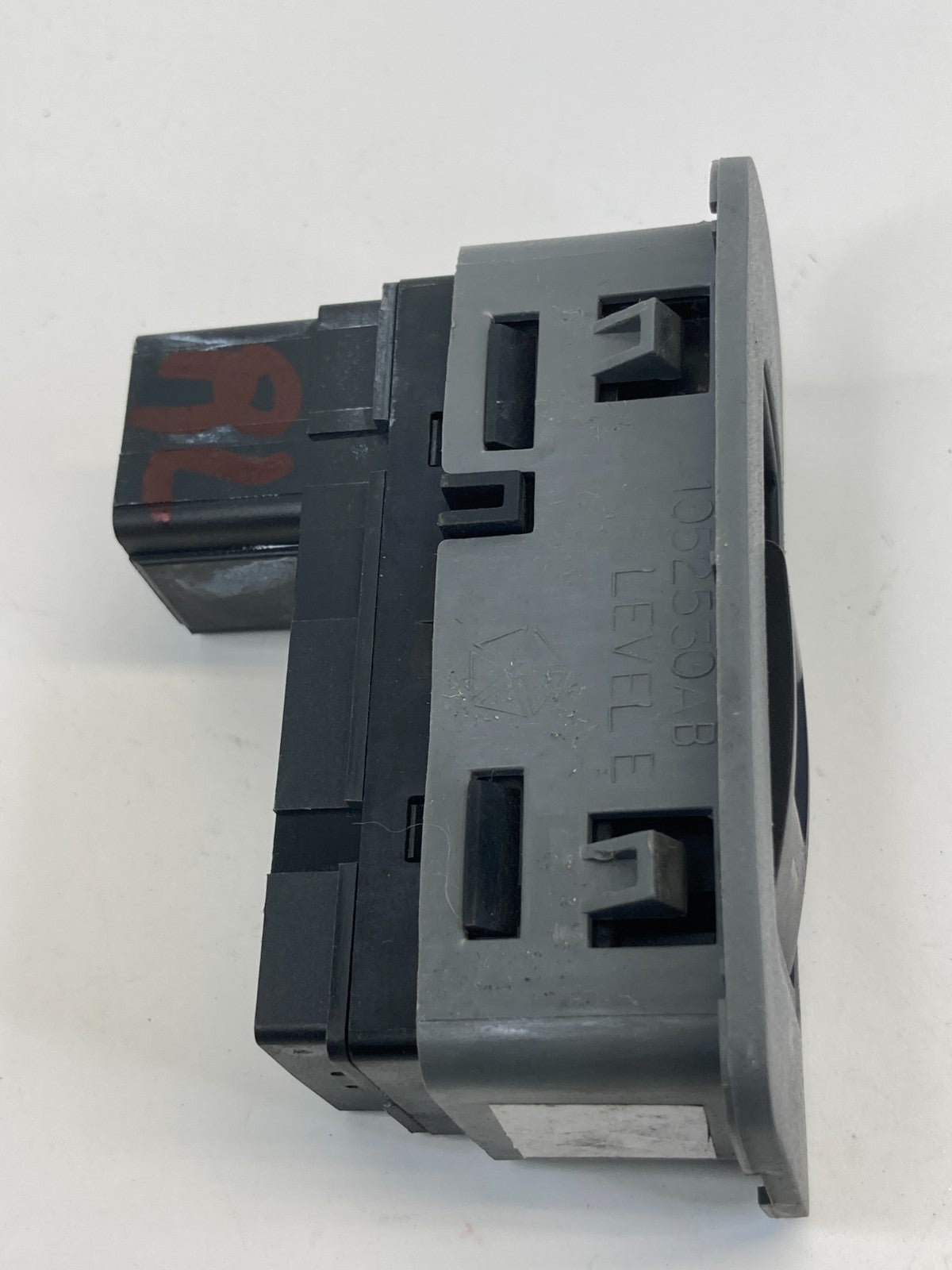 2005 Dodge Magnum 2004 2005 Durango Rear Door Window Control Switch 04602345AF