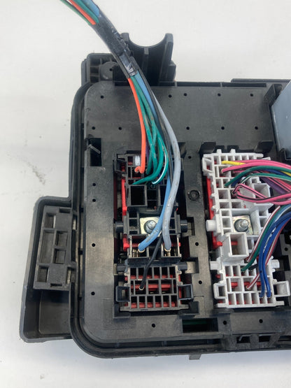 2013-2016 GMC Terrain 2.4L L4 Engine Compartment Fuse Box Relay Junction Block