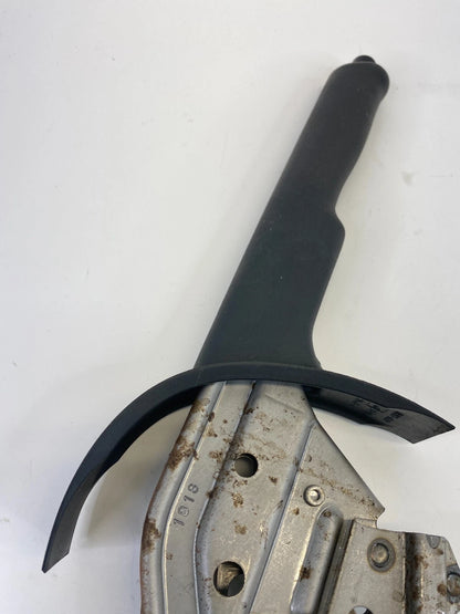 1996-2004 NISSAN PATHFINDER 3.5L V6 EMERGENCY PARKING BRAKE HANDLE LEVER CONTROL