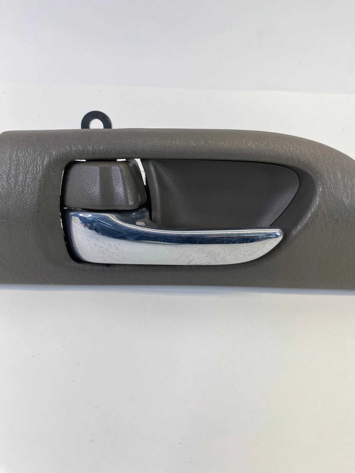 1998-2005 LEXUS GS300 REAR LEFT SIDE INTERIOR INNER DOOR HANDLE W/ BEZEL OEM