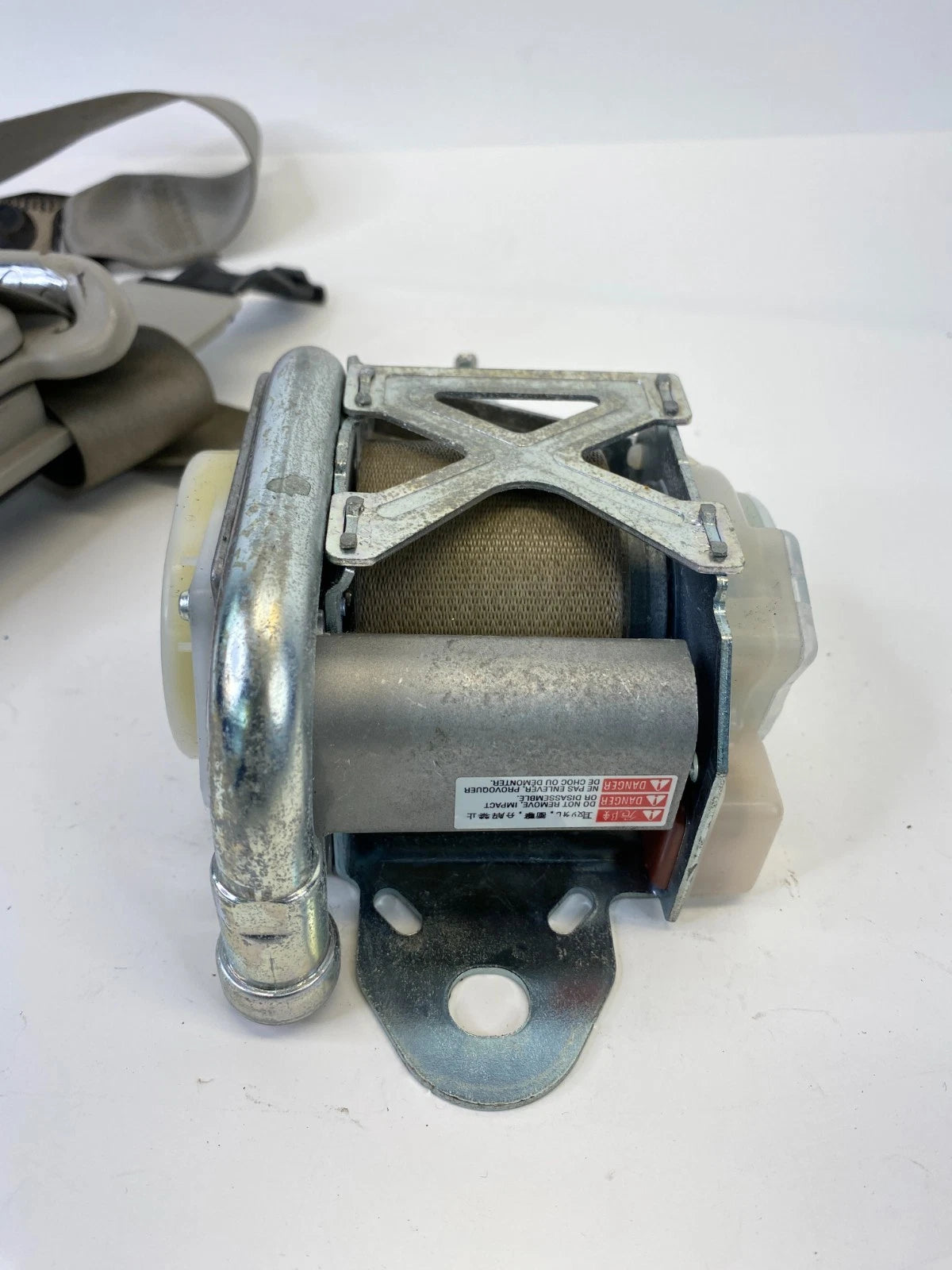 2011 2012 FORD FUSION MKT MILAN FRONT RIGHT SIDE SEAT BELT RETRACTOR W/ ADJUSTER