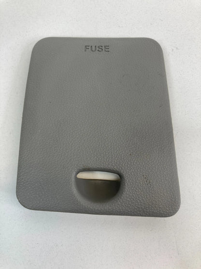 2010 KIA SEDONA INTERIOR FUSE BOX ACCESS COVER LID TRIM PANEL 84755-4D000 OEM