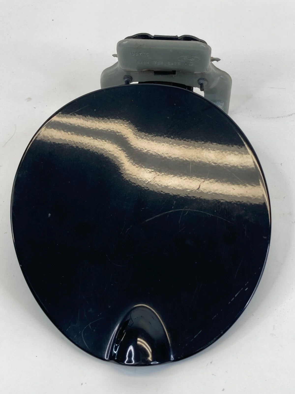 2008-2012 FORD ESCAPE 08-11 MARINER FUEL FILLER TANK DOOR GAS LID COVER OEM