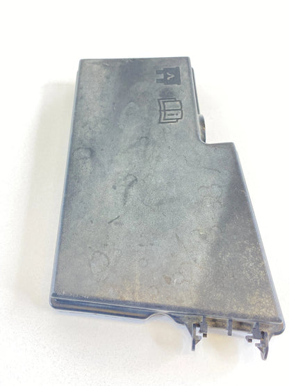 2006 VOLVO S40 ENGINE COMPARTMENT FUSE RELAY BOX COVER LID CAP 30728349