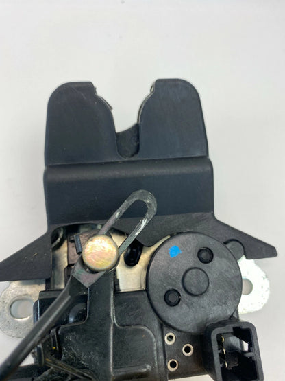 2006-2010 HYUNDA ELANTRA SEDAN REAR TRUNK LOCK LATCH ACTUATOR & LOCK CYLINDER