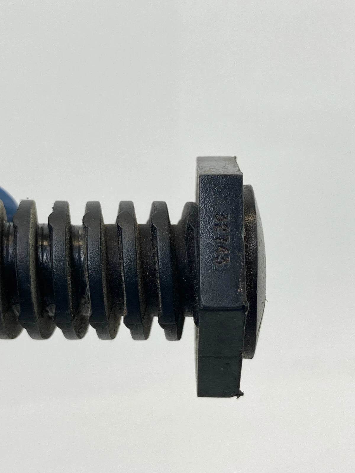 11-14 CHRYSLER 200 SEDAN FRONT HOOD ADJUSTER BUMPER STOP DAMPER SCREW BOLT SET