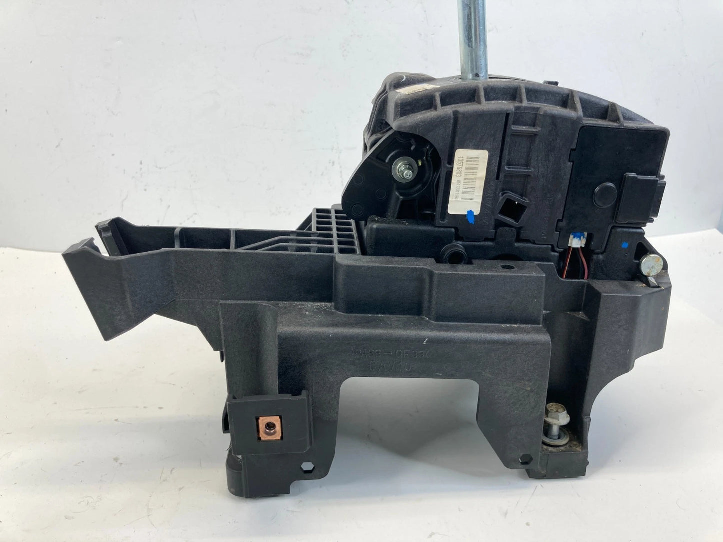 11 Buick LaCrosse Automatic Transmission Floor Gear Shifter Shift Lever 13576883