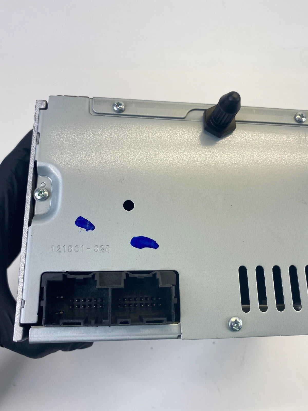 2007 SUZUKI XL-7 XL7 AM/FM RADIO CD PLAYER AUX INPUT 15211251 OEM