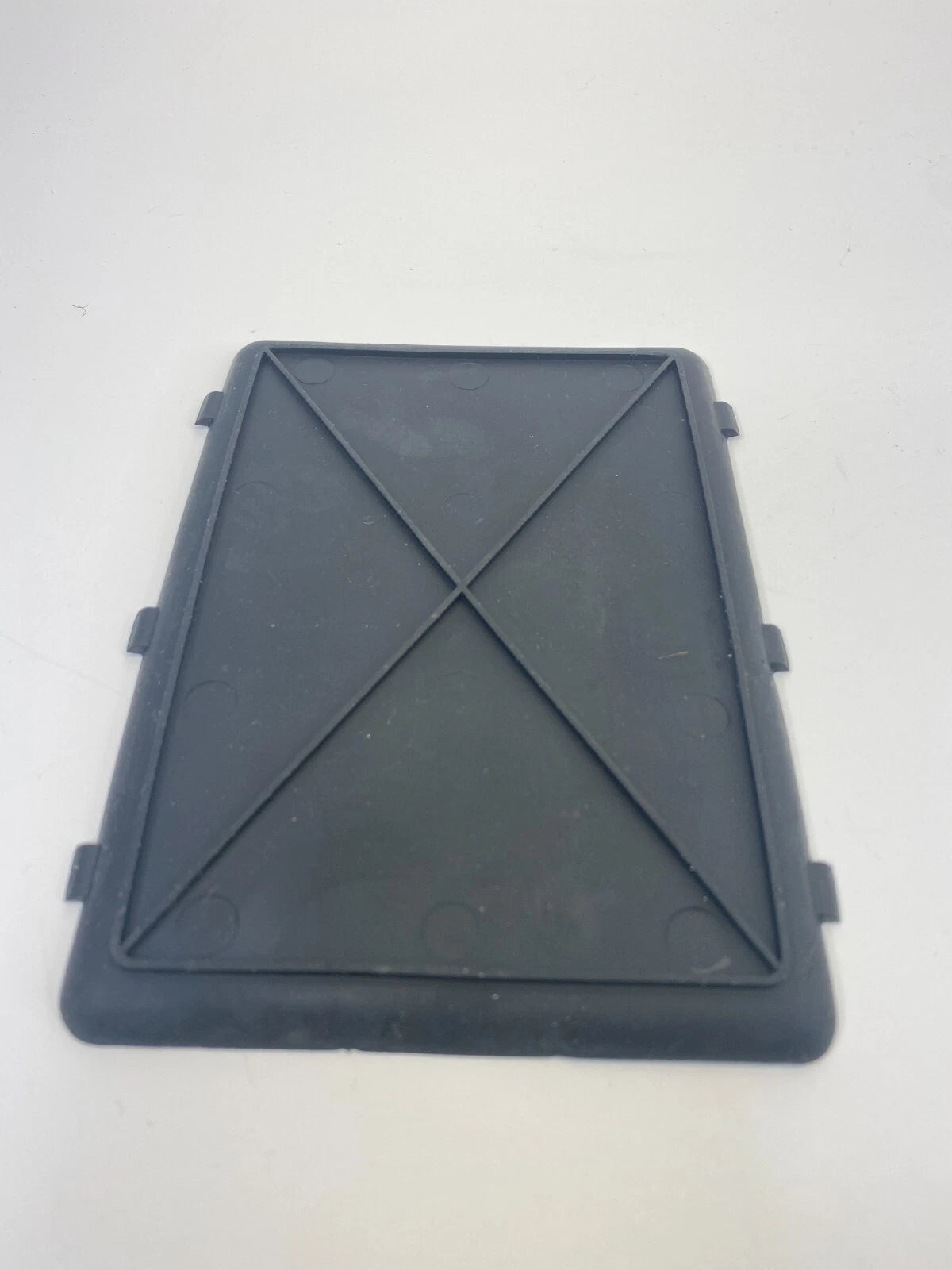 2007 2008 2009 SUZUKI XL-7 CENTER CONSOLE LINER RUBBER MAT INSERT AKM55909 OEM