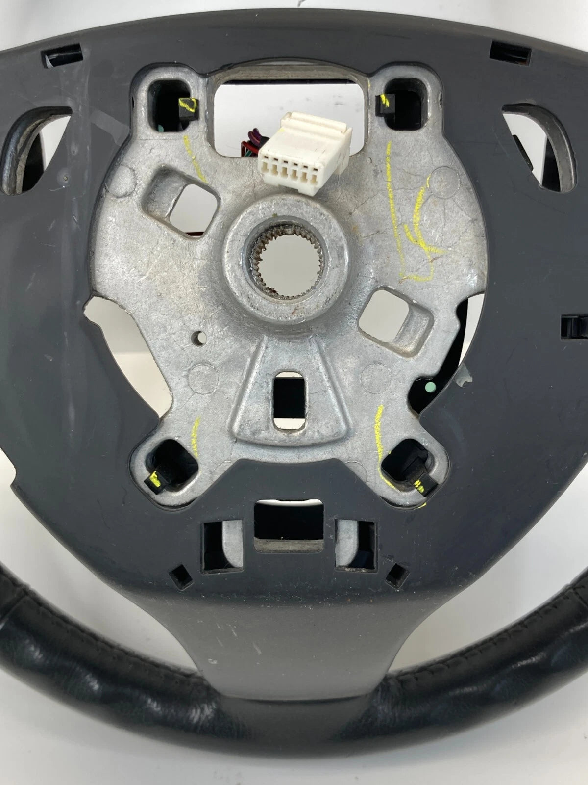 2008-2010 CHRYSLER TOWN & COUNTRY FRONT LH STEERING WHEEL W/ CRUISE CONTROL OEM