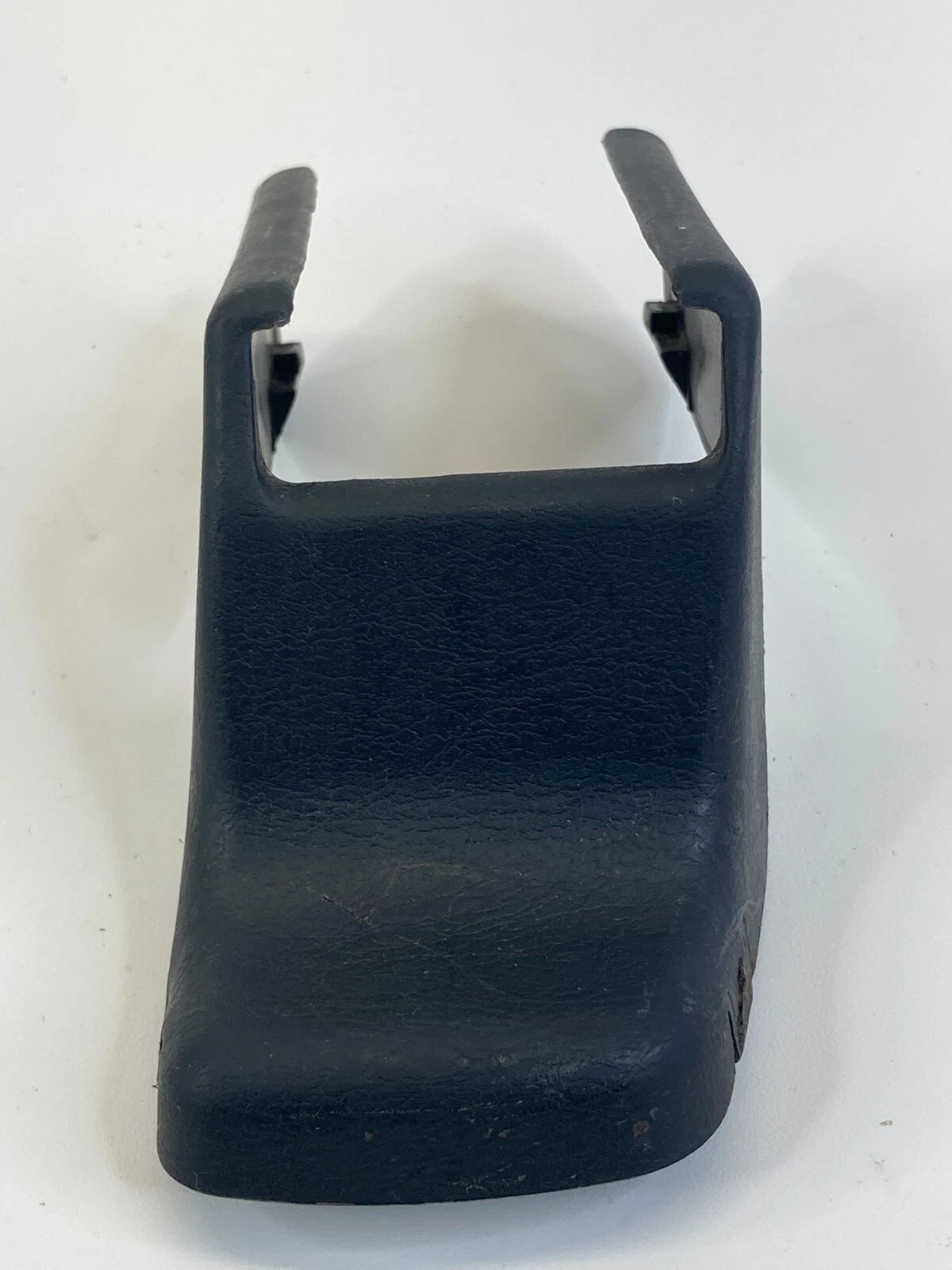 1999-2003 LEXUS RX300 PASSENGER SEAT REAR LEFT TRACK COVER TRIM 72157-48020
