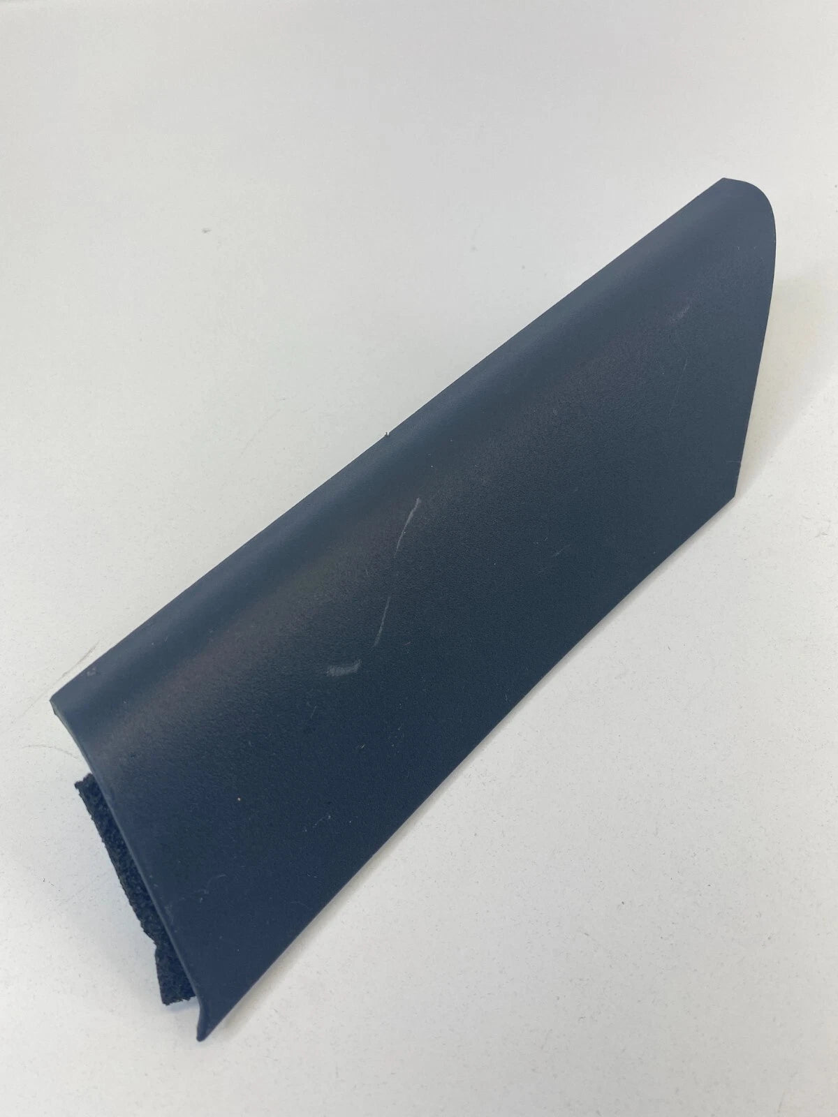 2007-2012 MAZDA CX-7 FRONT LEFT DRIVER SIDE DOOR MIRROR CORNER COVER PANEL OEM