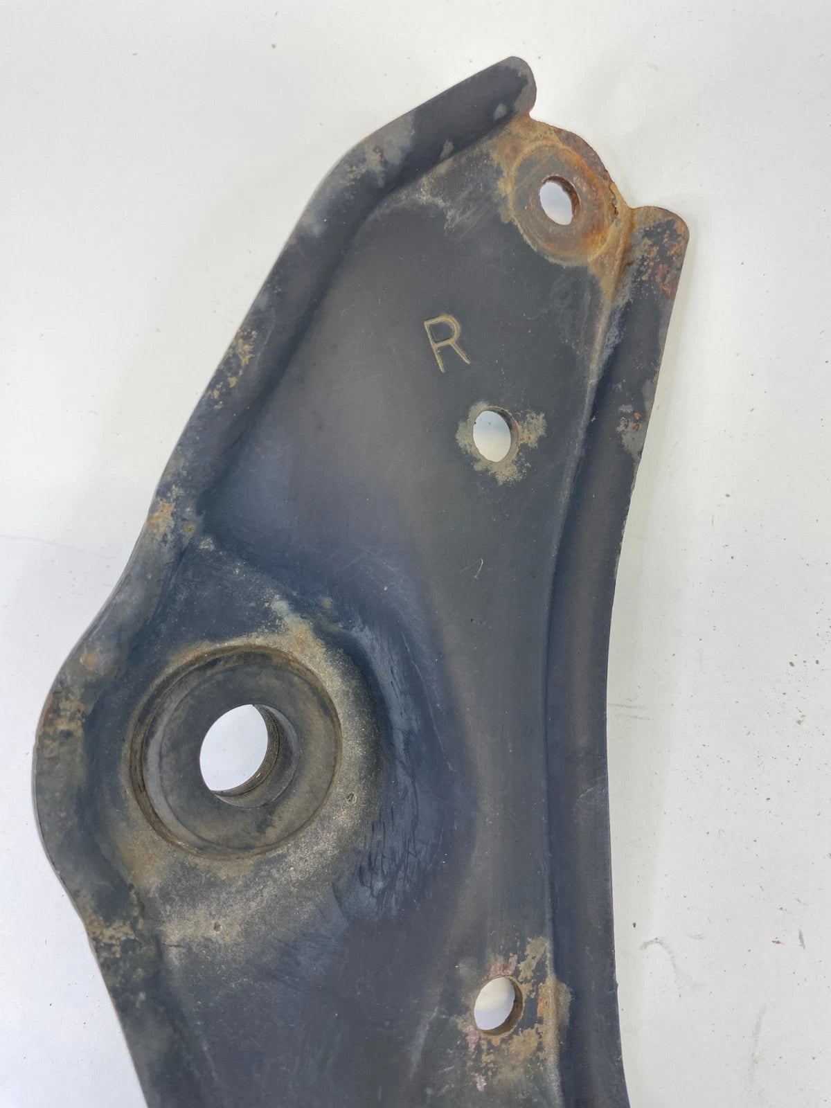 08-12 Honda Accord / Crosstour Upper Radiator Bracket Mount Support Pair Set OEM