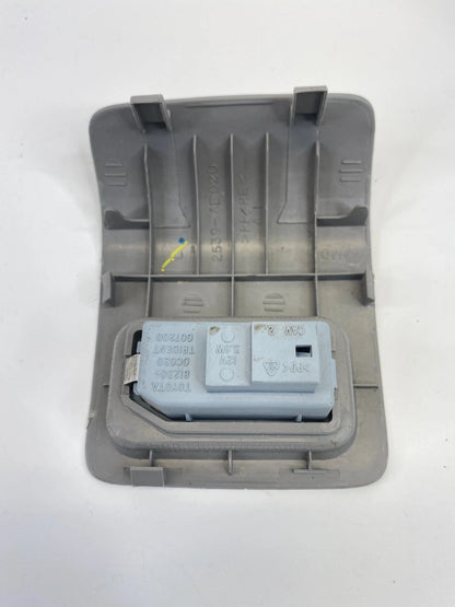 2004-2010 TOYOTA SIENNA REAR LEFT SIDE COURTESY LIGHT LAMP 62539-AE020 OEM