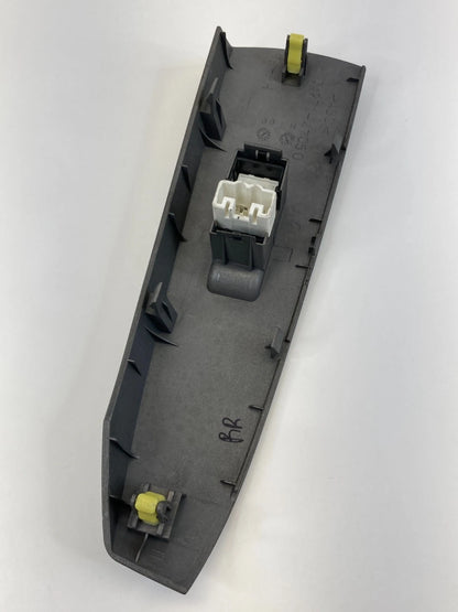 04-09 TOYOTA PRIUS REAR RIGHT DOOR WINDOW CONTROL SWITCH WITH BEZEL 74271-47050