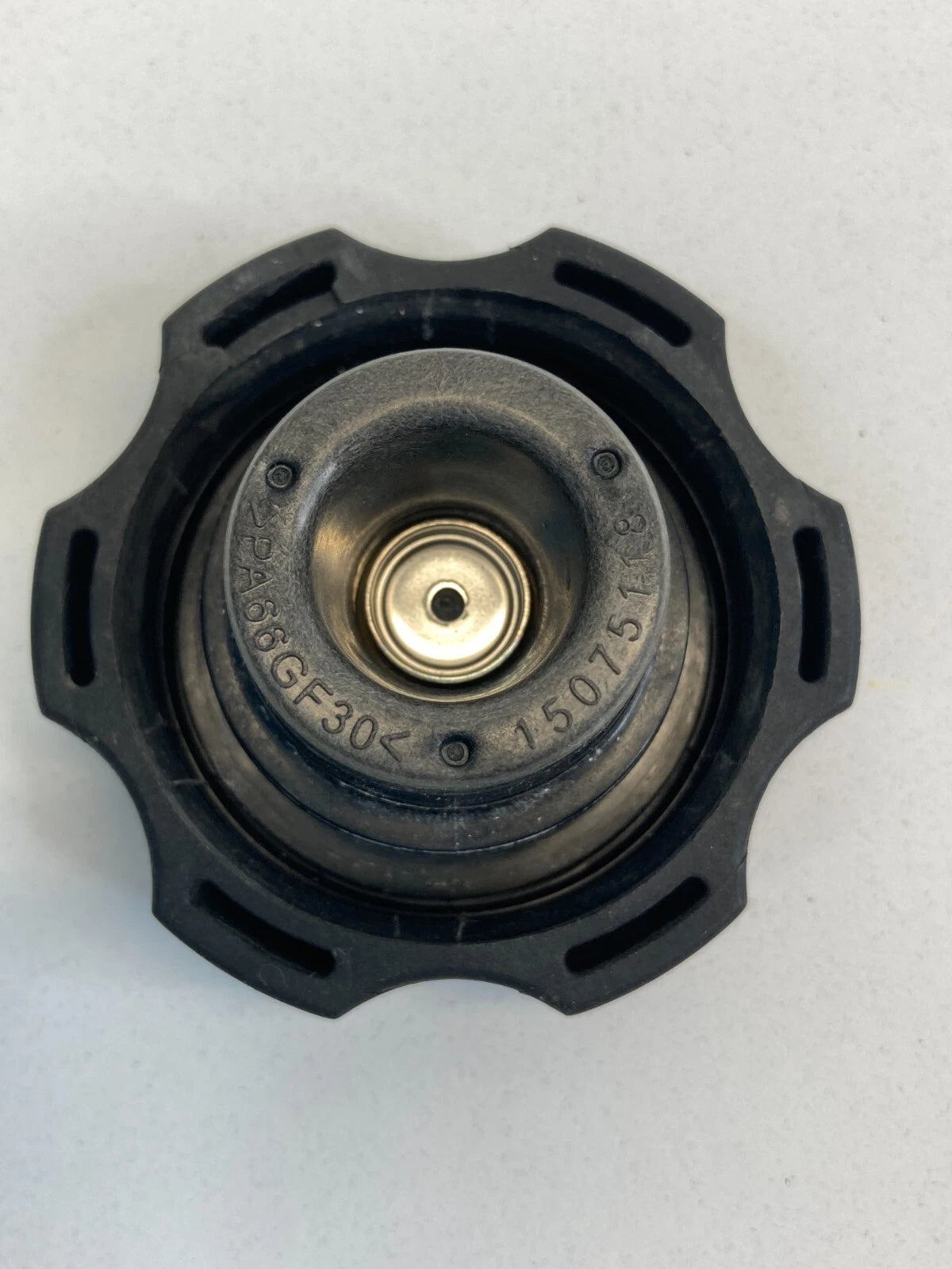 2002-2010 SATURN VUE 3.5L ENGINE RADIATOR COOLANT TANK CAP RADIATOR CAP 15075118