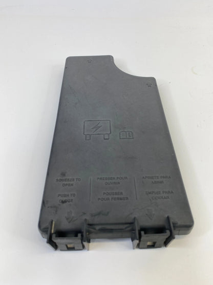 2008-2012 DODGE CALIBER 2.0L ENGINE COMPARTMENT FUSE RELAY BLOCK LID COVER OEM