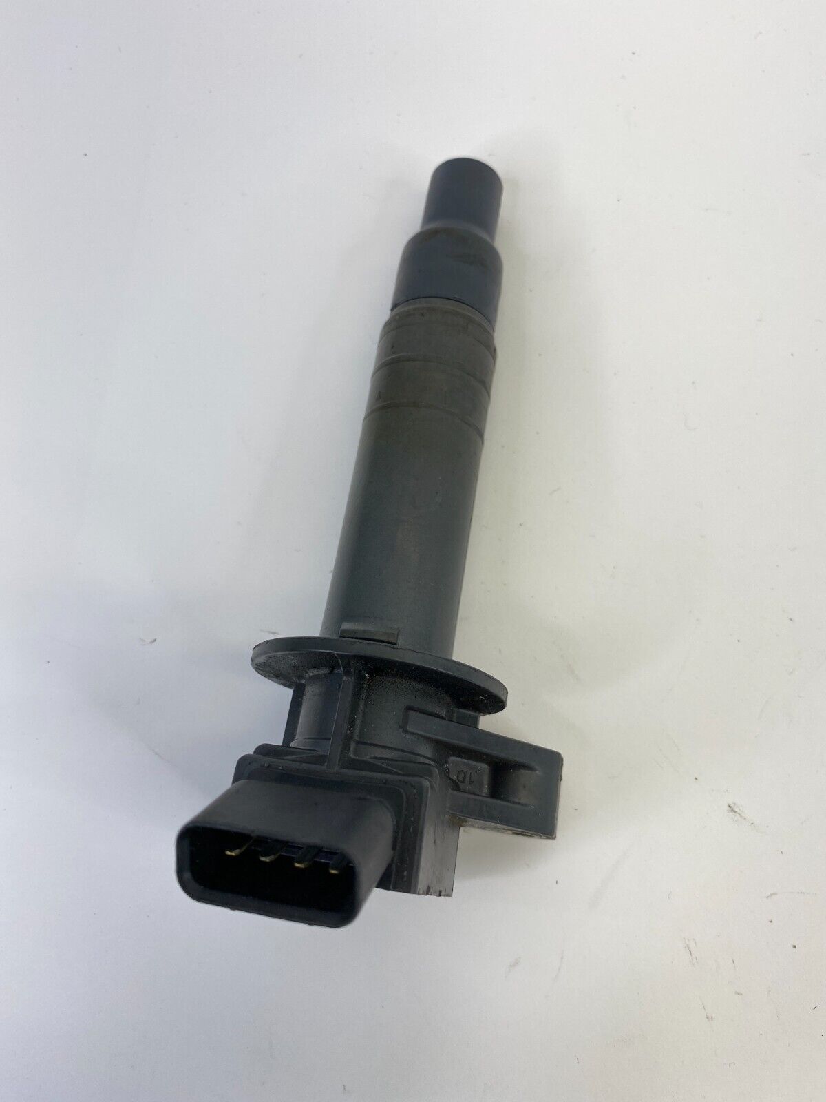 2000-2008 Toyota Corolla 4-DR 2003-2008 Matrix 1.8L AT Ignition Coil 90080-19015