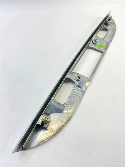 04-06 MERCEDES-BENZ E500 REAR TAILGATE LIFTGATE HATCH HANDLE MOLDING A2117400593