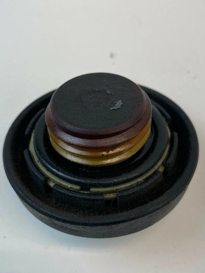 2006-2022 ACCENT 07-12 SANTA FE ENGINE OIL FILLER TANK CAP COVER LID SAE5W20 OEM