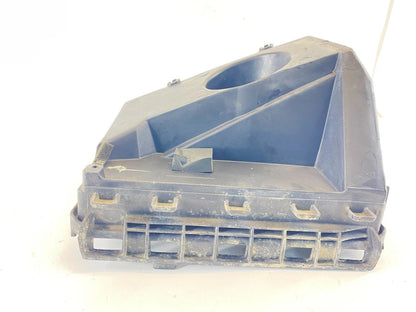 2000-2005 CHEVROLET IMPALA BASE SEDAN AIR INTAKE CLEANER BOX HOUSING 382677 OEM