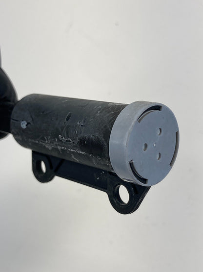 2011 2012 2013 2014 Hyundai Sonata Glove Box Support Air Damper Assembly