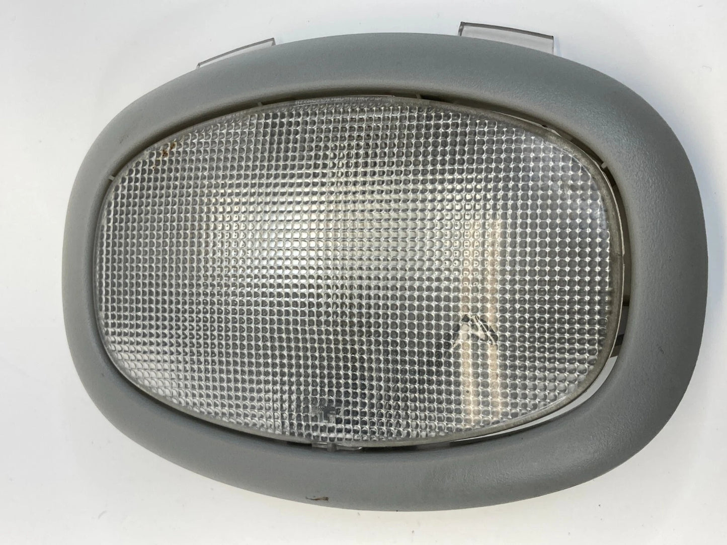 2007-2012 MITSUBISHI GALANT REAR CENTER DOME MAP LIGHT LAMP ASSY L822565 OEM
