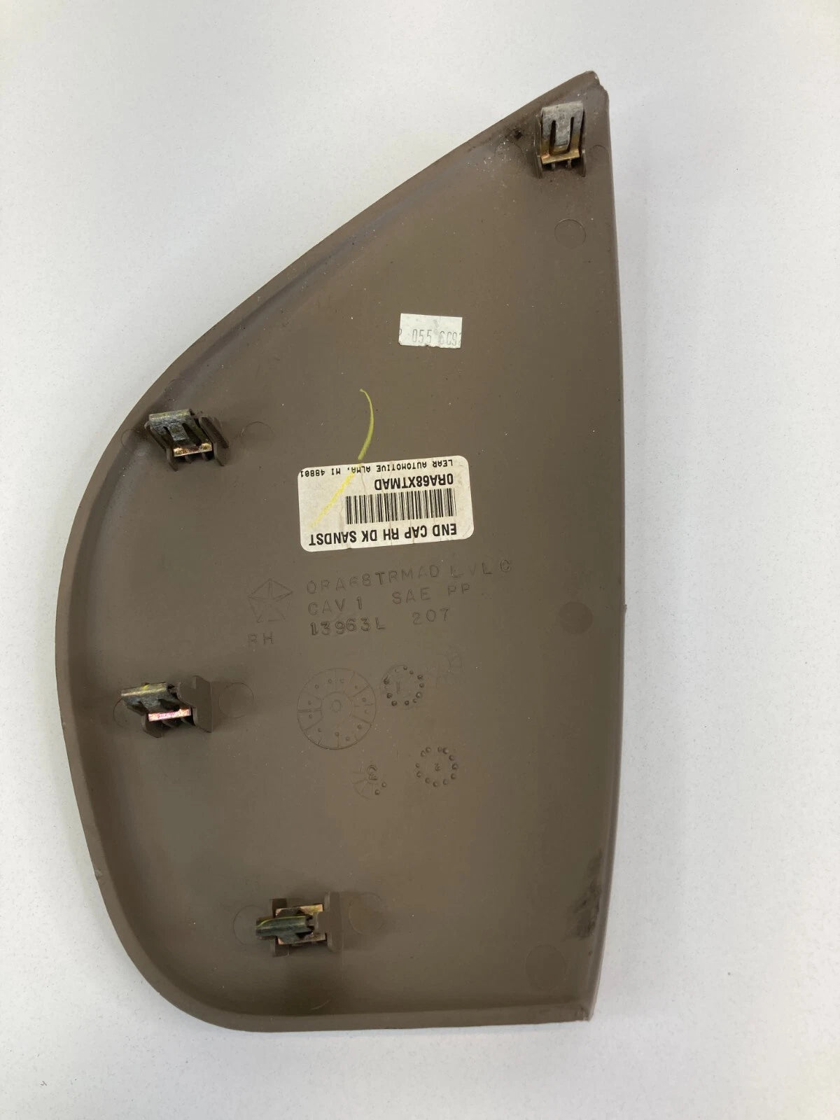 2001-2004 CHRYSLER SEBRING STRATUS DASH INSTRUMENT PANEL RIGHT COVER CAP TRIM