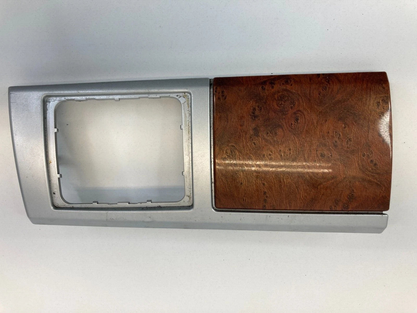 08-10 CHRYSLER TOWN & COUNTRY DASH HEADLIGHT SWITCH BEZEL COVER TRIM 1ED37TRMAA