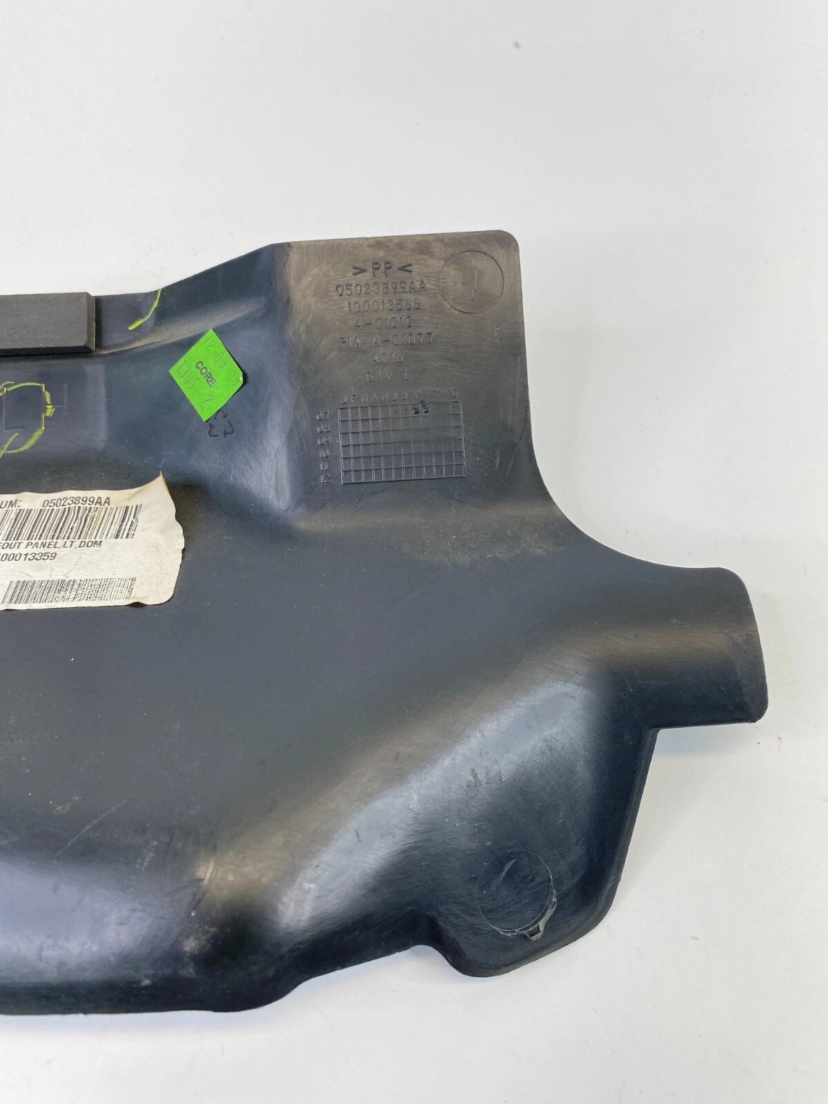 2009 DODGE JOURNEY CENTER CONSOLE LEFT DRIVER SIDE PANEL COVER TRIM 05023899AA