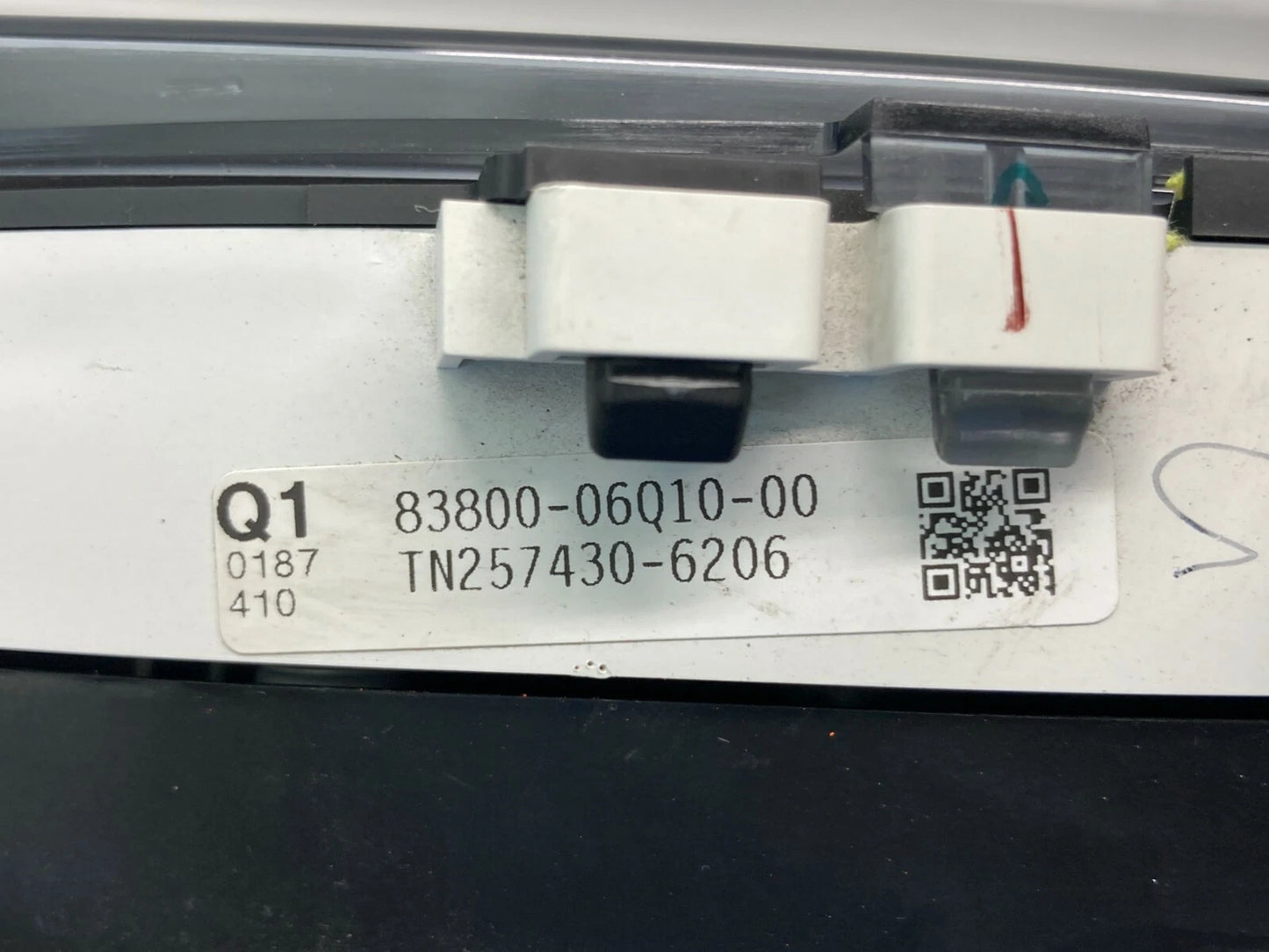 07 08 TOYOTA SOLARA 2.4L AT SPEEDOMETER INSTRUMENT CLUSTER GAUGES 83800-06Q10