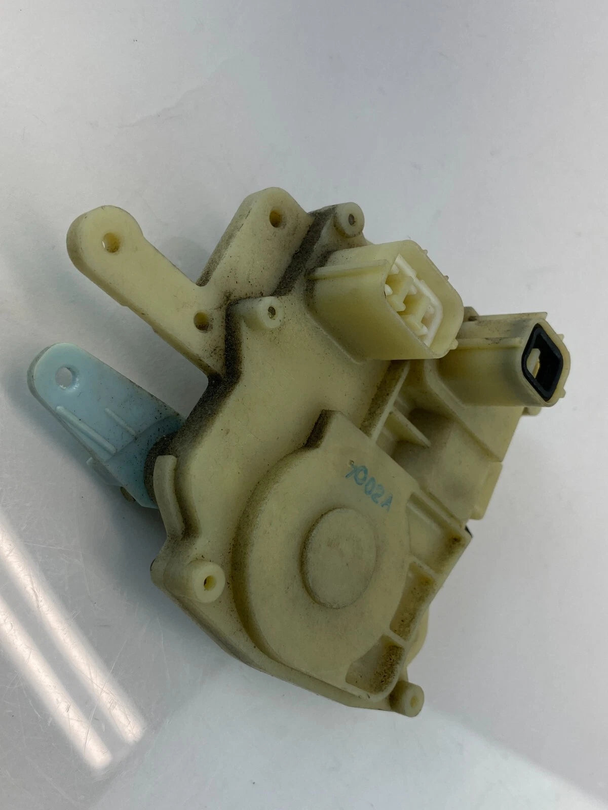1998-2002 HONDA ACCORD SEDAN REAR RIGHT SIDE DOOR LOCK LATCH ACTUATOR OEM