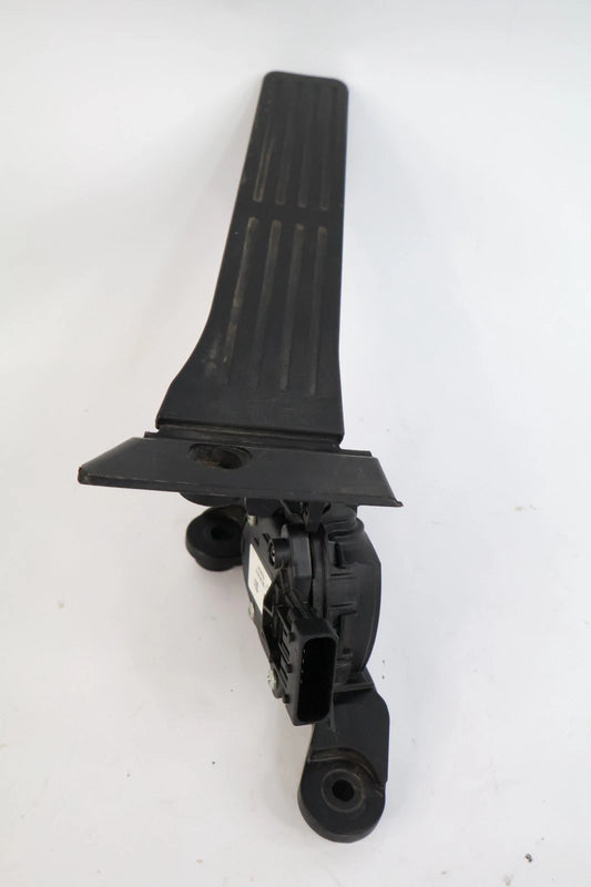 2011-2016 HYUNDAI ELANTRA 1.8L L4 ACCELERATOR GAS PEDAL & SENSOR ASSEMBLY OEM