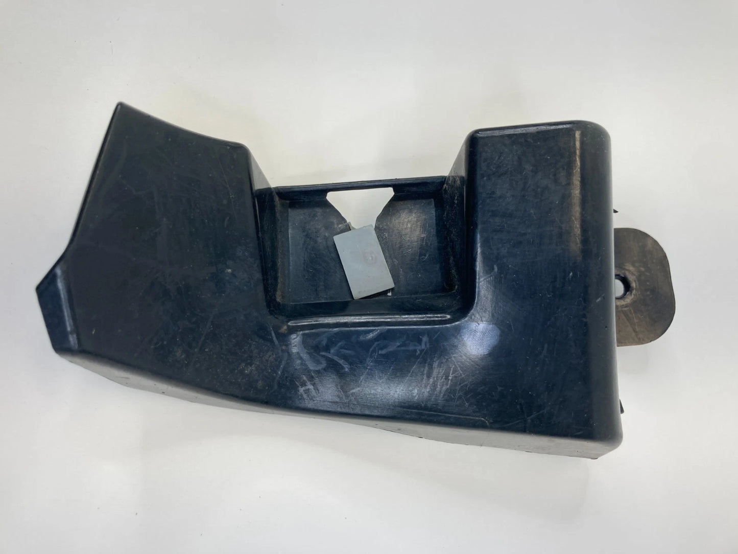 11-15 FORD EXPLORER POLICE INTERCEPTOR UTILITY REAR RIGHT BUMPER BRACKET MOUNT