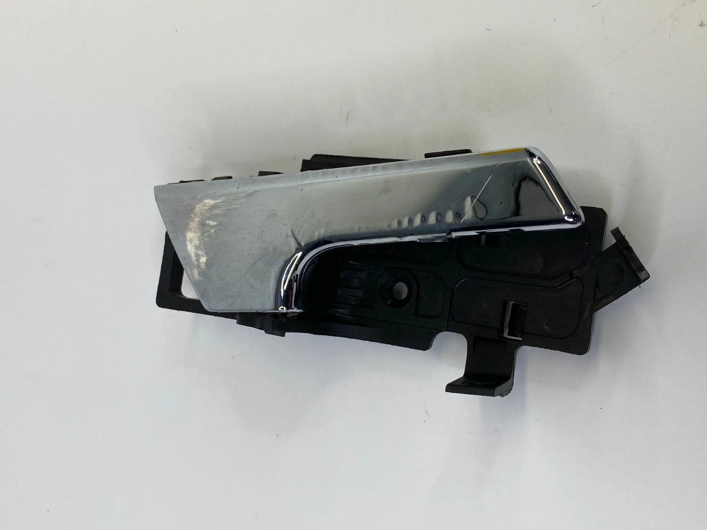 2007-2011 CHEVROLET AVEO FRONT RIGHT SIDE INTERIOR INNER DOOR HANDLE SWT200404