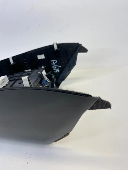 14-19 KIA SOUL CENTER CONSOLE A/T SHIFTER BEZEL TRIM W/ START BUTTON 84630-B2000