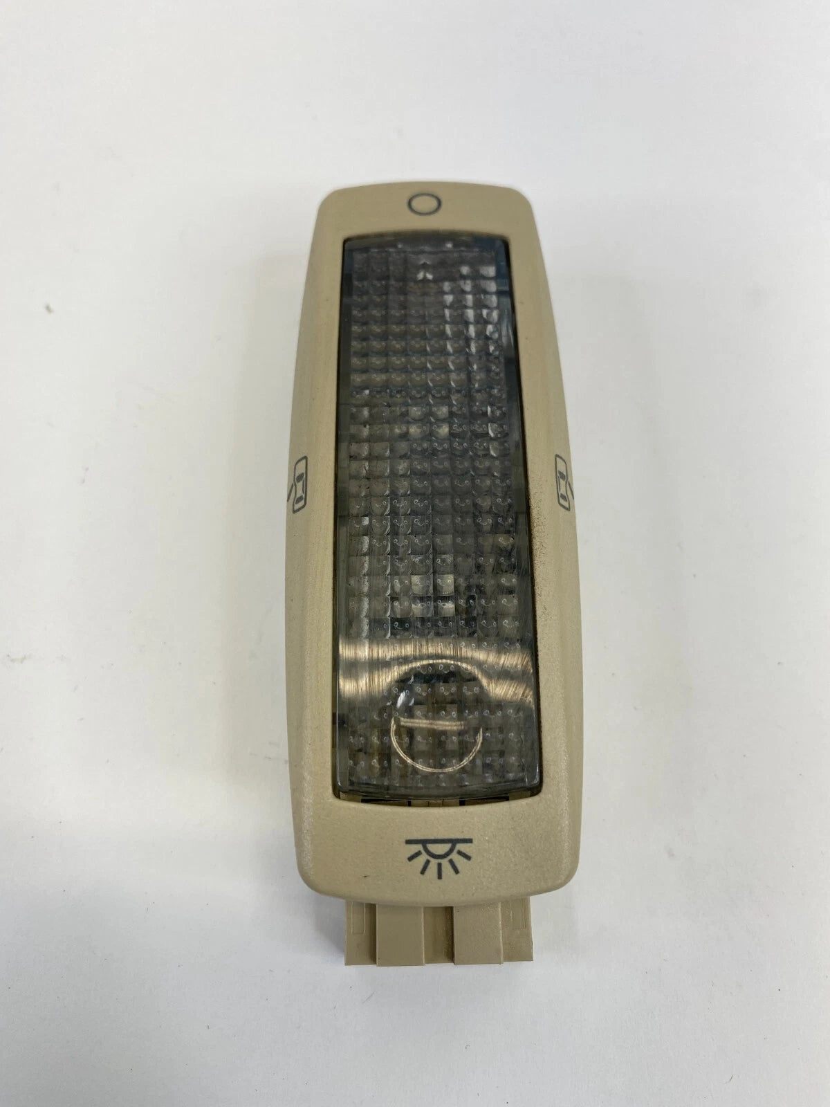 98-10 VOLKSWAGEN NEW BEETLE INTERIOR REAR DOME MAP LIGHT LAMP ASSY 3B0947291 OEM