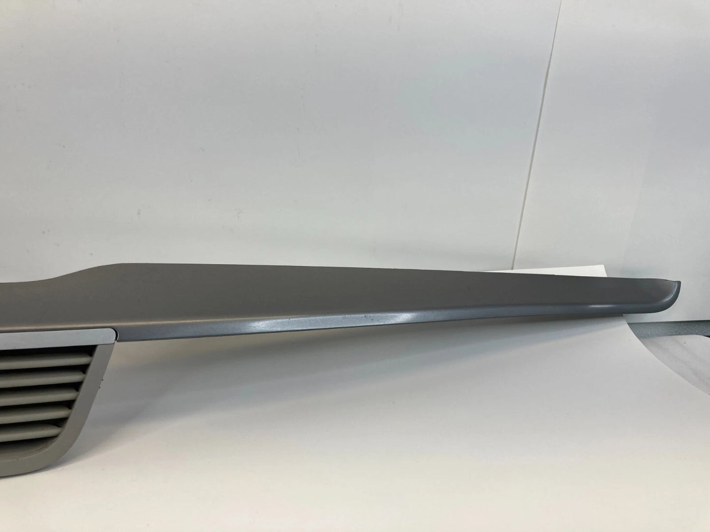 2009-2014 VOLKSWAGEN ROUTAN CENTER DASH A/C AIR VENT GRILLE TRIM MOLDING PANEL