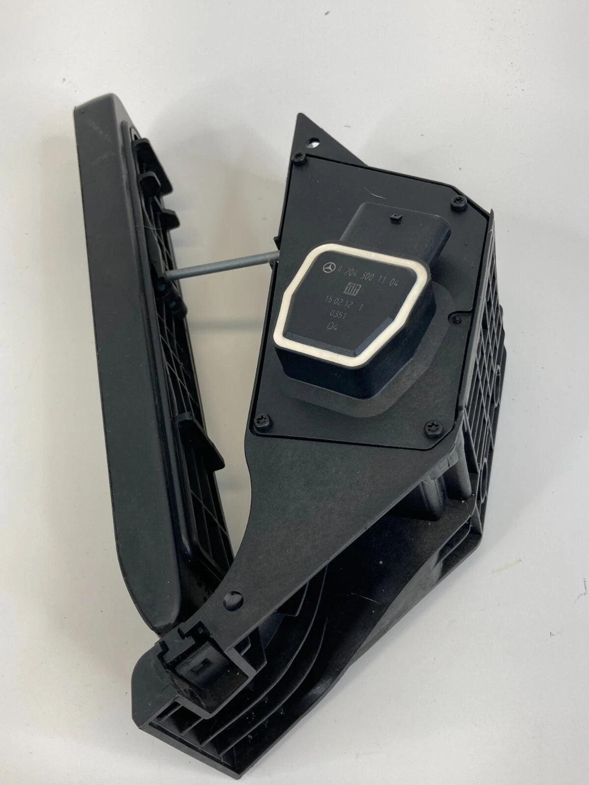12-16 MERCEDES-BENZ E350 3.5L V6 ENGINE ACCELERATOR GAS PEDAL 204-300-11-04 OEM