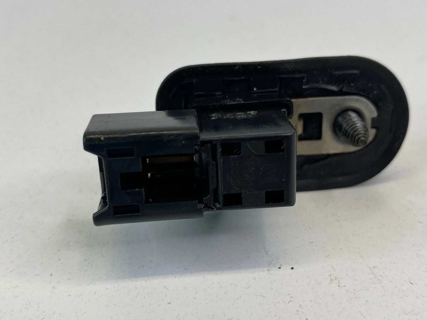 2003-2020 MITSUBISHI OUTLANDER REAR LEFT DOOR LIGHT AJAR JAMB SENSOR SWITCH OEM