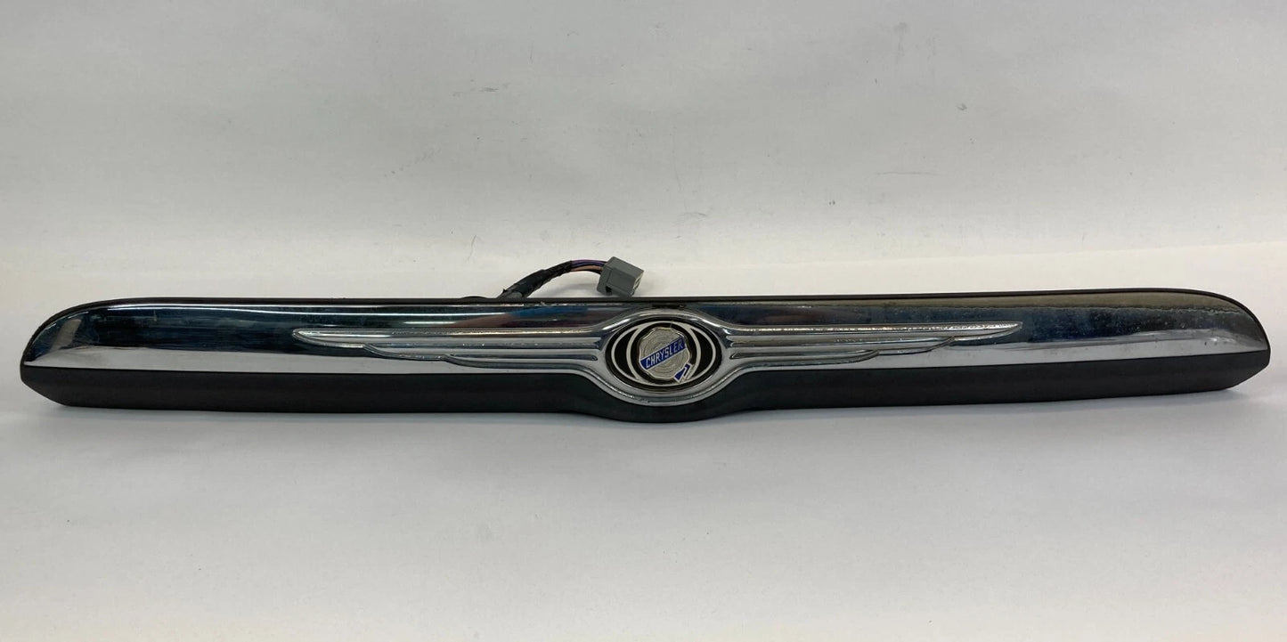 2008-2010 CHRYSLER TOWN & COUNTRY REAR LIFTGATE TRUNK HANDLE MOLDING 04894021AE