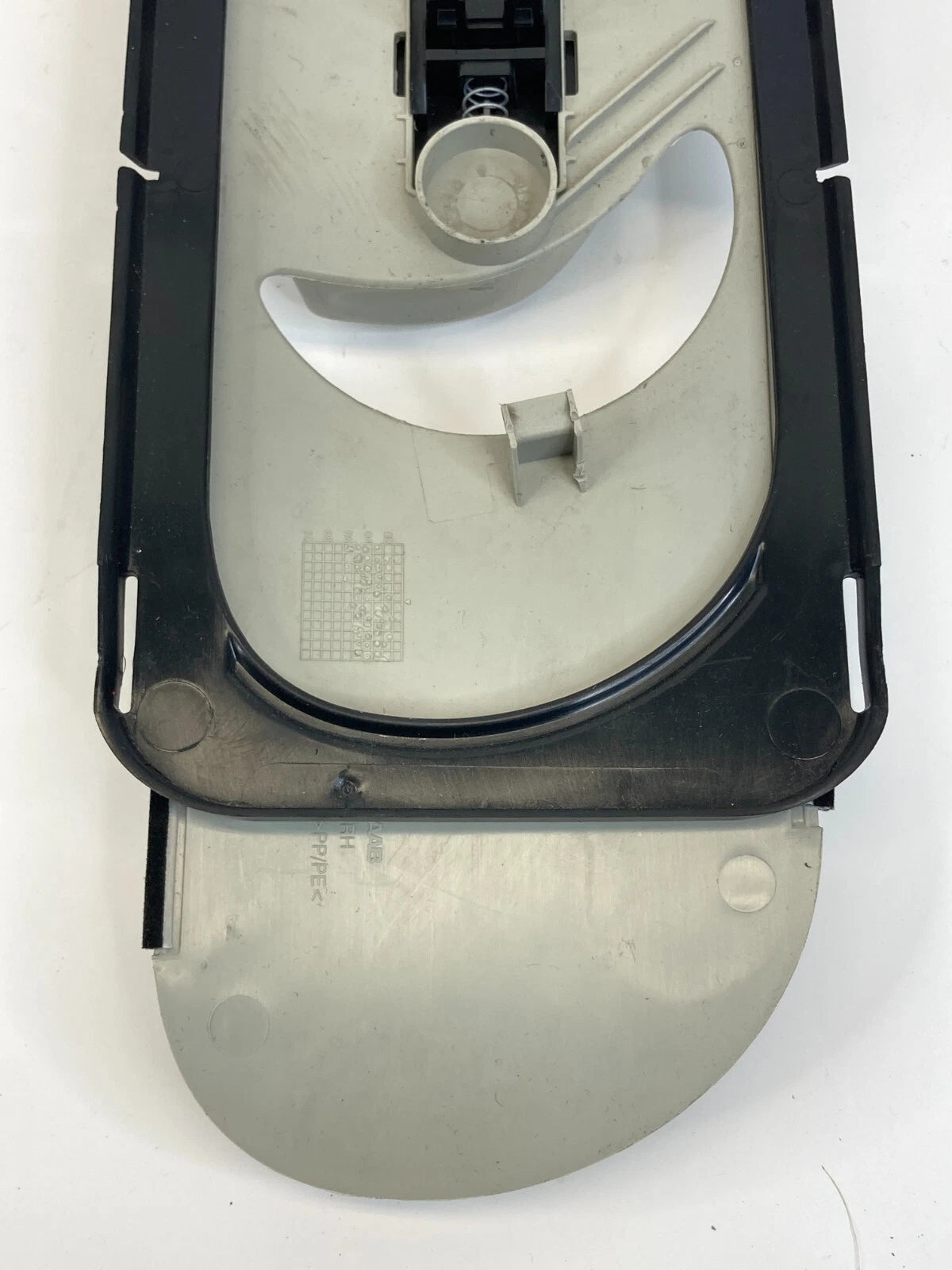 2003-2011 SAAB 9-3 93 FRONT RIGHT PASSENGER SEAT BELT ADJUSTER COVER TRIM BEZEL
