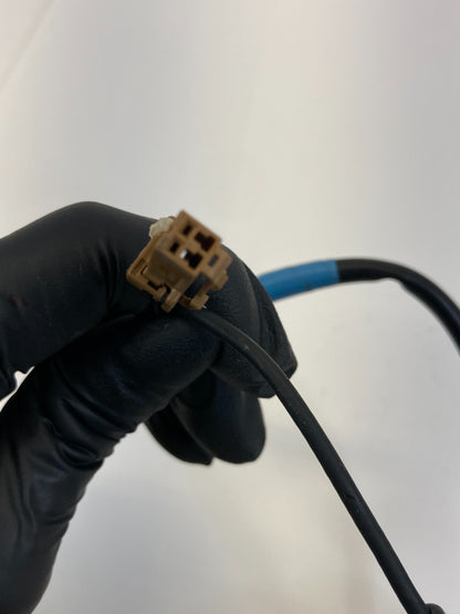 2003-2008 Infiniti FX35 Roof Mounted AM FM Radio Signal Antenna OEM