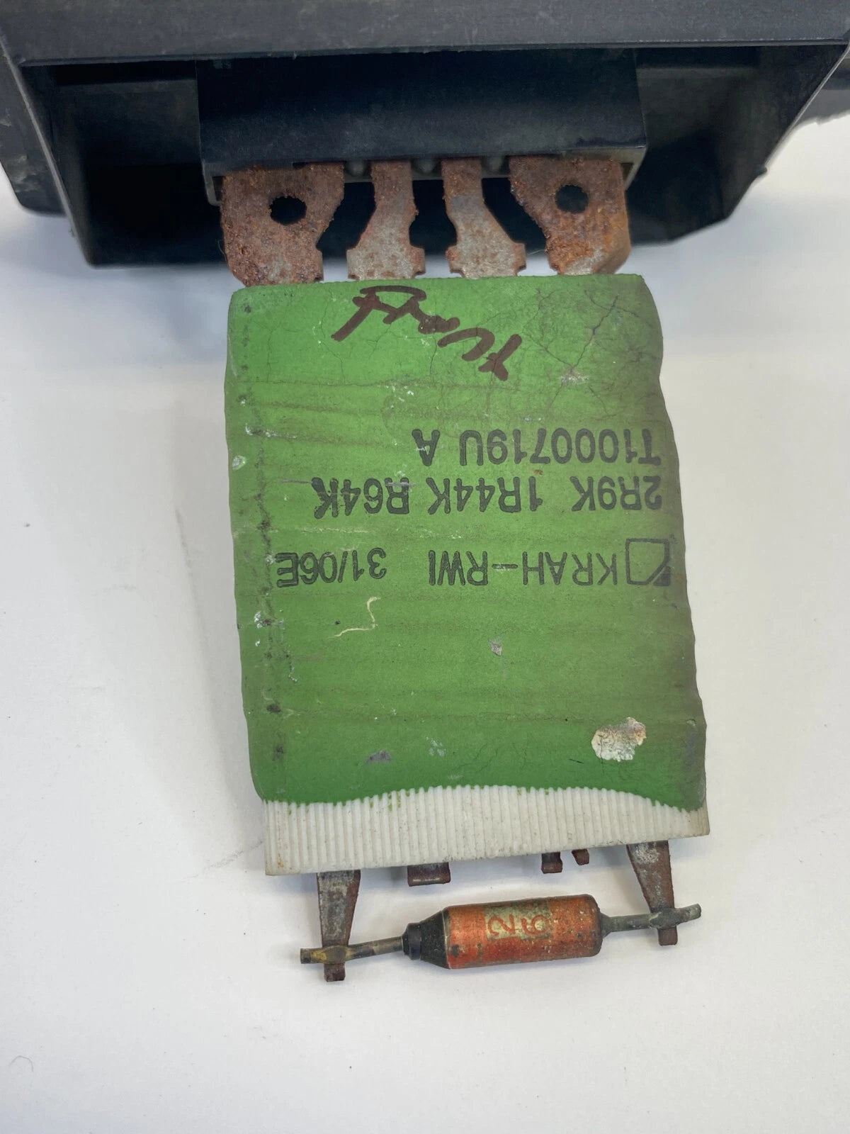2006 2007 JEEP COMMANDER HVAC BLOWER MOTOR RESISTOR T1000719UA OEM