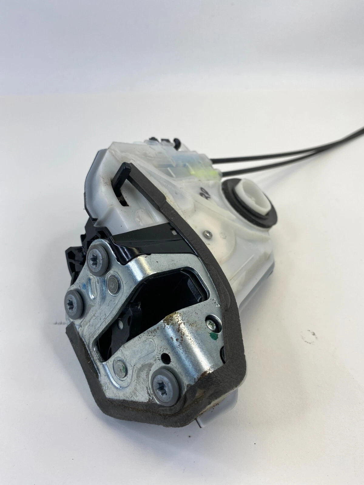 2014-2019 TOYOTA COROLLA REAR RIGHT SIDE DOOR LOCK LATCH ACTUATOR ASSEMBLY OEM