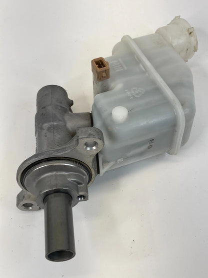 2011-2014 HYUNDAI SONATA 2.4L BRAKE MASTER CYLINDER ASSY W/ RESERVOIR BOTTLE OEM
