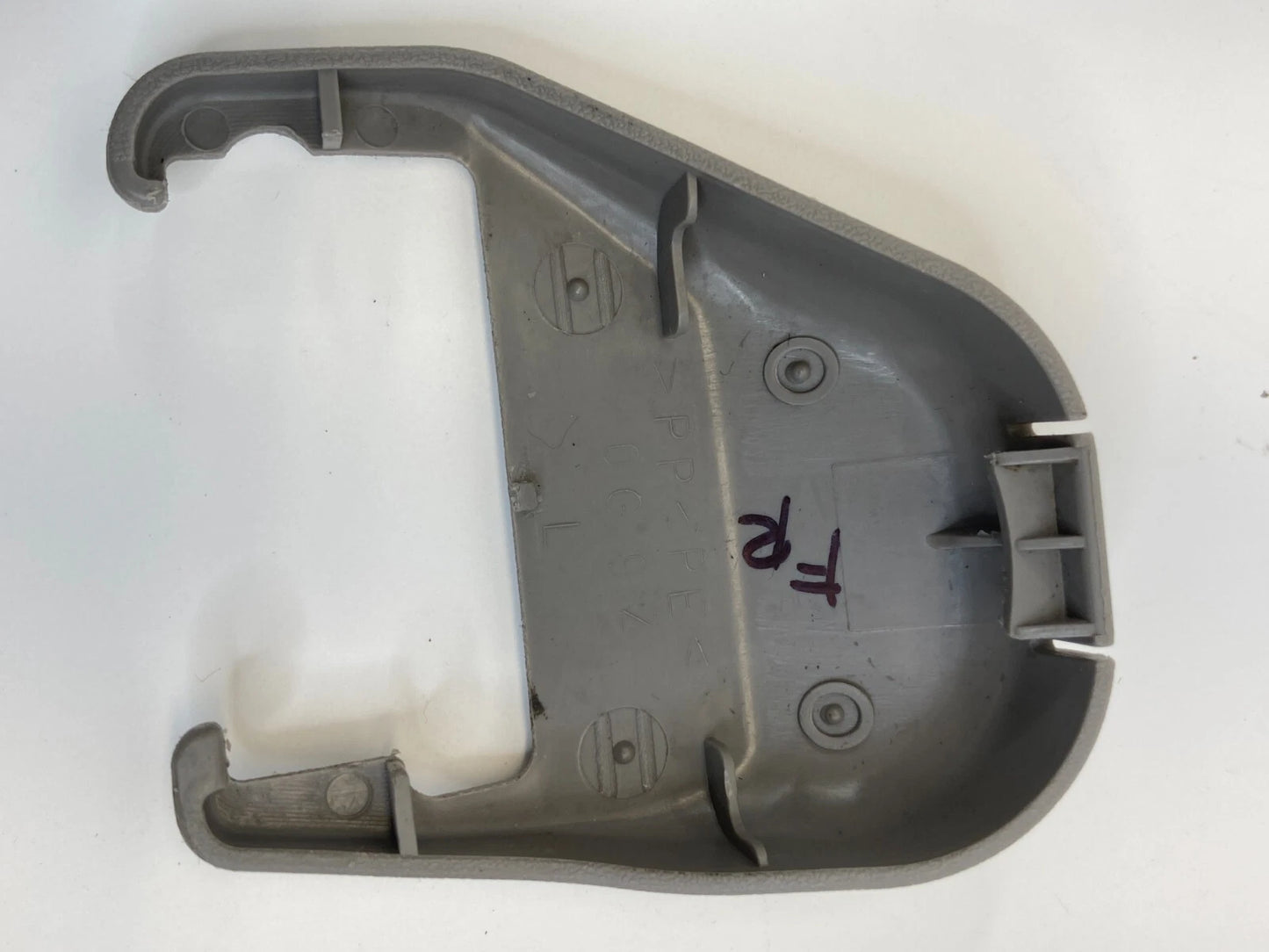2002 2003 LEXUS ES300 FRONT RIGHT SEAT INNER TRACK END COVER CAP TRIM OEM